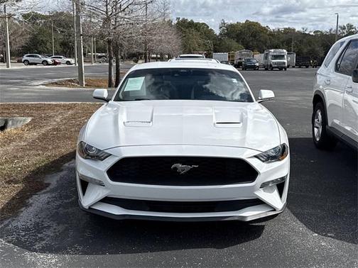 2021 Ford Mustang EcoBoost