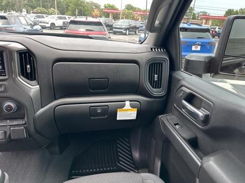 2025 Chevrolet Silverado 2500 Custom