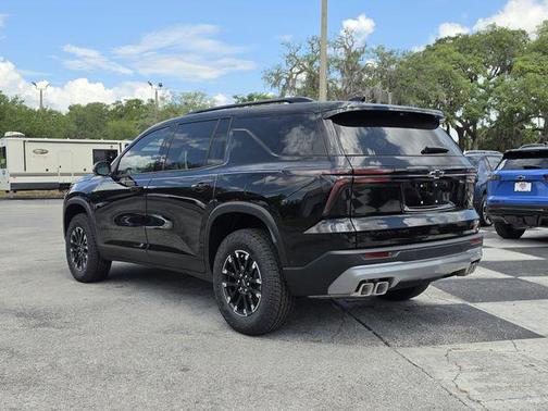 Mosaic Black Metallic 2026 Chevrolet Traverse AWD Z71