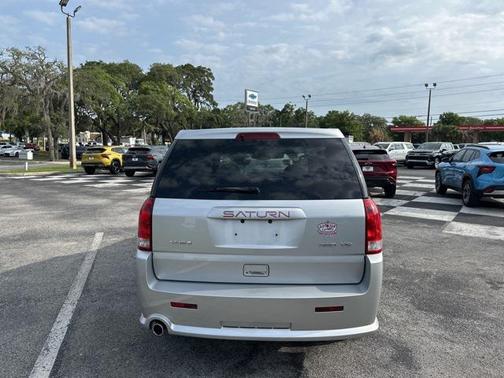 2004 Saturn Vue Base