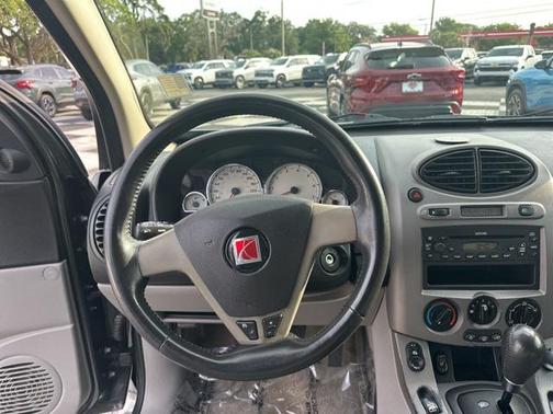 2004 Saturn Vue Base