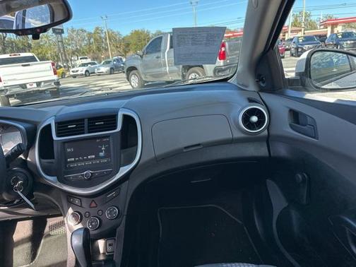 2017 Chevrolet Sonic LT