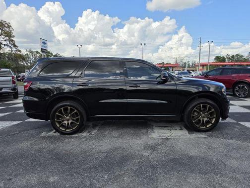 DB Black Crystal Clearcoat 2017 Dodge Durango GT
