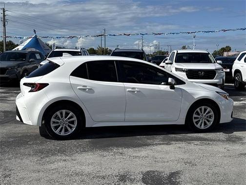 2025 Toyota Corolla SE