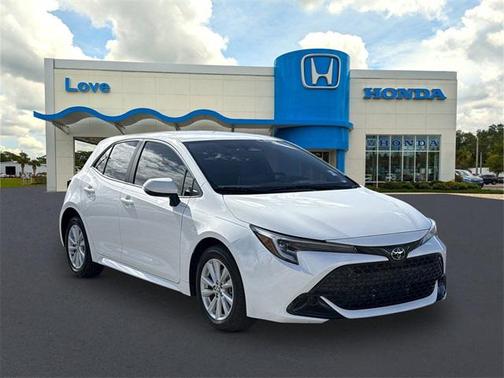 2025 Toyota Corolla SE