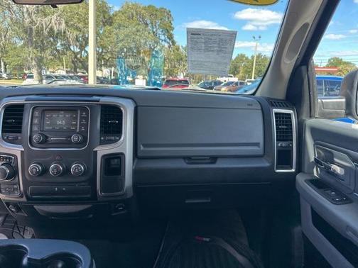 2020 RAM 1500 Classic SLT