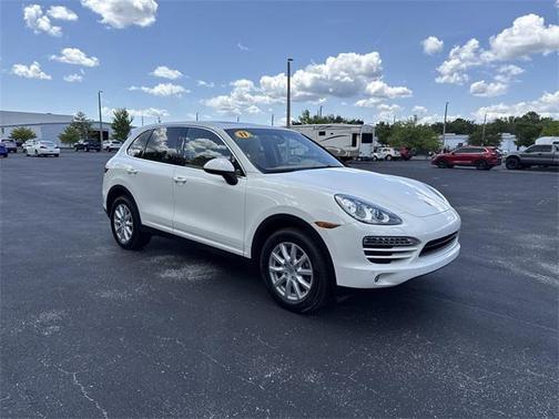 2011 Porsche Cayenne Base