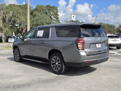 Satin Steel Metallic 2021 Chevrolet Suburban LT