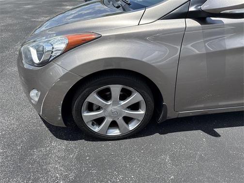 2013 Hyundai ELANTRA Limited