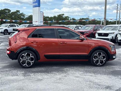 2023 Kia Niro Touring