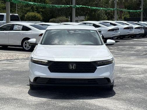 Platinum White Pearl 2025 Honda Accord LX 1.5T