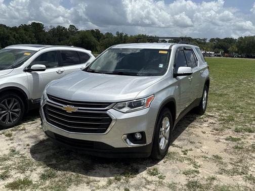 Silver Ice Metallic 2019 Chevrolet Traverse LT Cloth