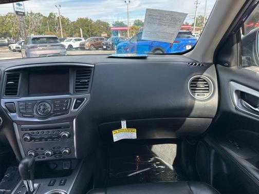 2020 Nissan Pathfinder SL 4WD