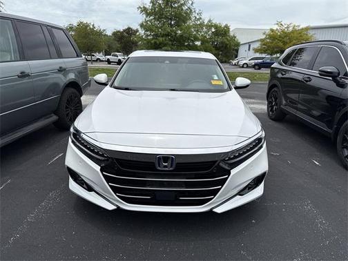 2022 Honda Accord Hybrid Touring