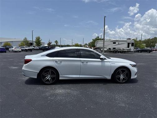 2022 Honda Accord Hybrid Touring