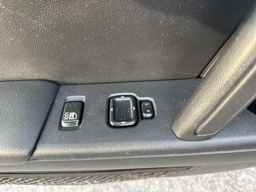 2013 Mazda MX-5 Miata Sport