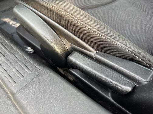 2013 Mazda MX-5 Miata Sport