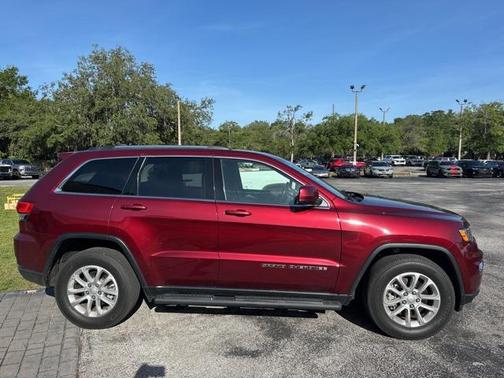 2021 Jeep Grand Cherokee Laredo