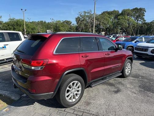 2021 Jeep Grand Cherokee Laredo