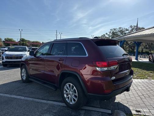 2021 Jeep Grand Cherokee Laredo