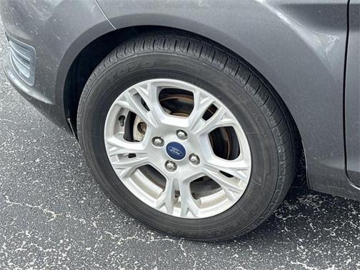 2015 Ford Fiesta SE