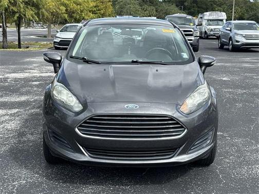 2015 Ford Fiesta SE