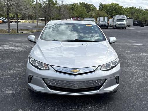 Silver Ice Metallic 2017 Chevrolet Volt LT