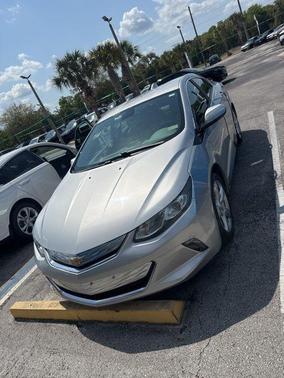 Silver Ice Metallic 2017 Chevrolet Volt LT