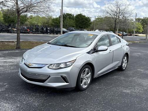 Silver Ice Metallic 2017 Chevrolet Volt LT