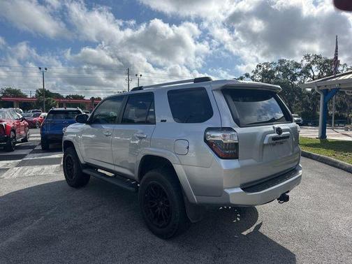 Classic Silver Metallic 2021 Toyota 4Runner SR5