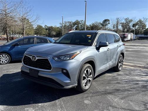 2020 Toyota Highlander XLE