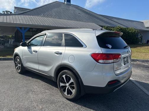 2017 Kia Sorento EX
