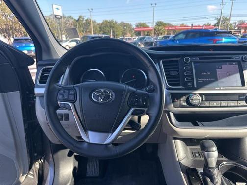 2014 Toyota Highlander Limited