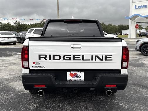 2024 Honda Ridgeline Black