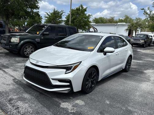 Wind Chill Pearl 2024 Toyota Corolla SE