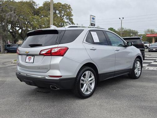 Silver Ice Metallic 2020 Chevrolet Equinox Premier w/2LZ