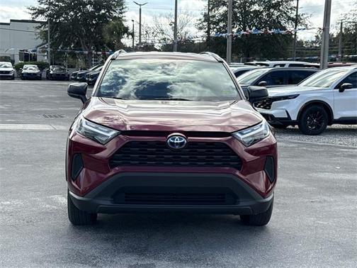 2024 Toyota RAV4 Hybrid LE