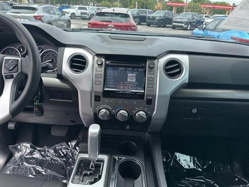 2014 Toyota Tundra SR5