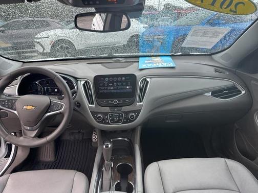 2017 Chevrolet Malibu Premier