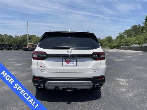 2025 Honda Pilot Elite