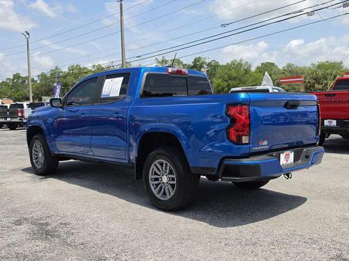 Glacier Blue Metallic 2024 Chevrolet Colorado LT