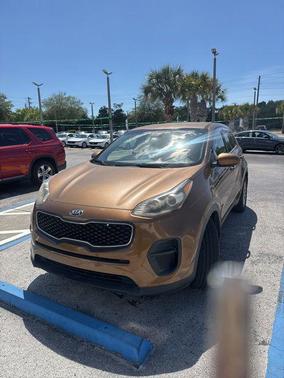 Burnished Copper 2018 Kia Sportage LX