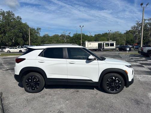 Summit White 2023 Chevrolet Trailblazer LT