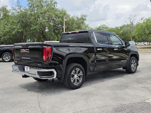 Onyx Black 2026 GMC Sierra 1500 SLT
