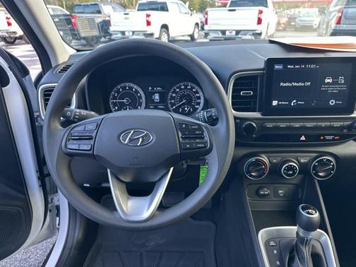 2021 Hyundai VENUE SE