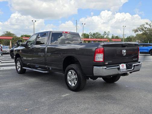 Granite Crystal Metallic Clearcoat 2024 RAM 3500 Big Horn Crew Cab 4x4 8' Box