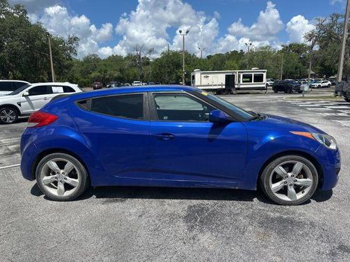 Marathon Blue Pearl 2014 Hyundai Veloster Base