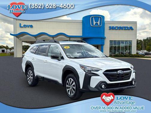 Crystal White Pearl 2025 Subaru Outback Premium