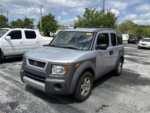 Satin Silver Metallic 2004 Honda Element EX