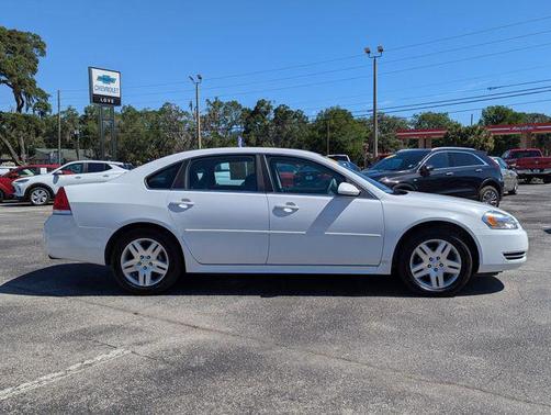 Summit White 2016 Chevrolet Impala Limited LT